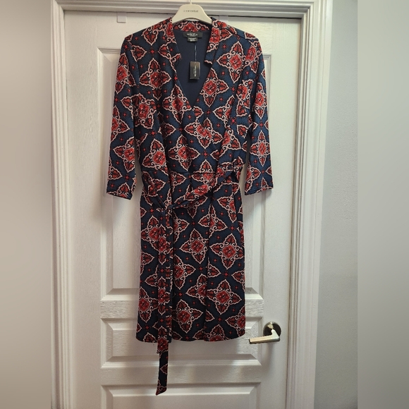 Michel Studio faux wrap dress with belt - Picture 1 of 3